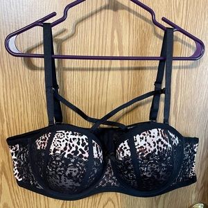 Torrid criss cross leopard underwire bra